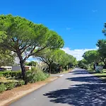 مكان تخييم Bb - Confort & Charme - Au Coeur De L'occitanie, 3 Ch,2 Sdb, Entre Et Campagne