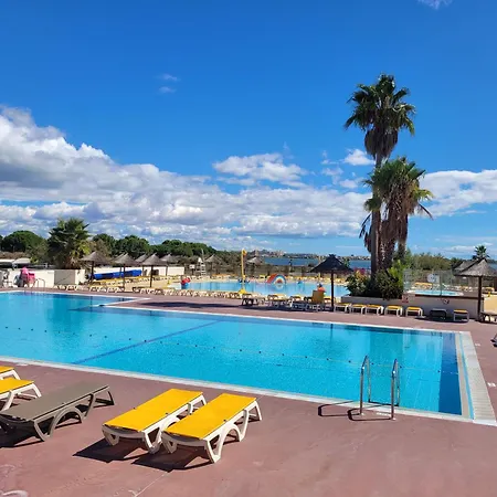 Bb - Confort & Charme - Au Coeur De L'occitanie, 3 Ch,2 Sdb, Entre Et Campagne Campingplatz